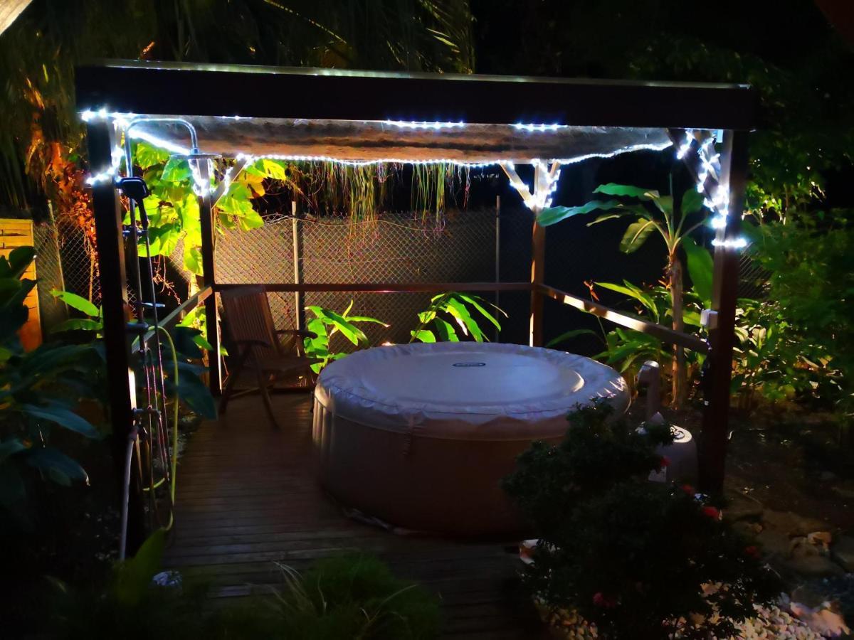 Villa Kaz Créole Jardin et Jacuzzi Privés à Saint-Francois  Extérieur photo
